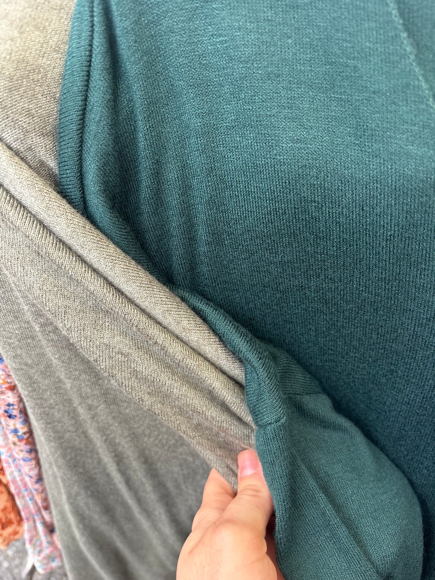 Pull Laura Laurent kaki Chine