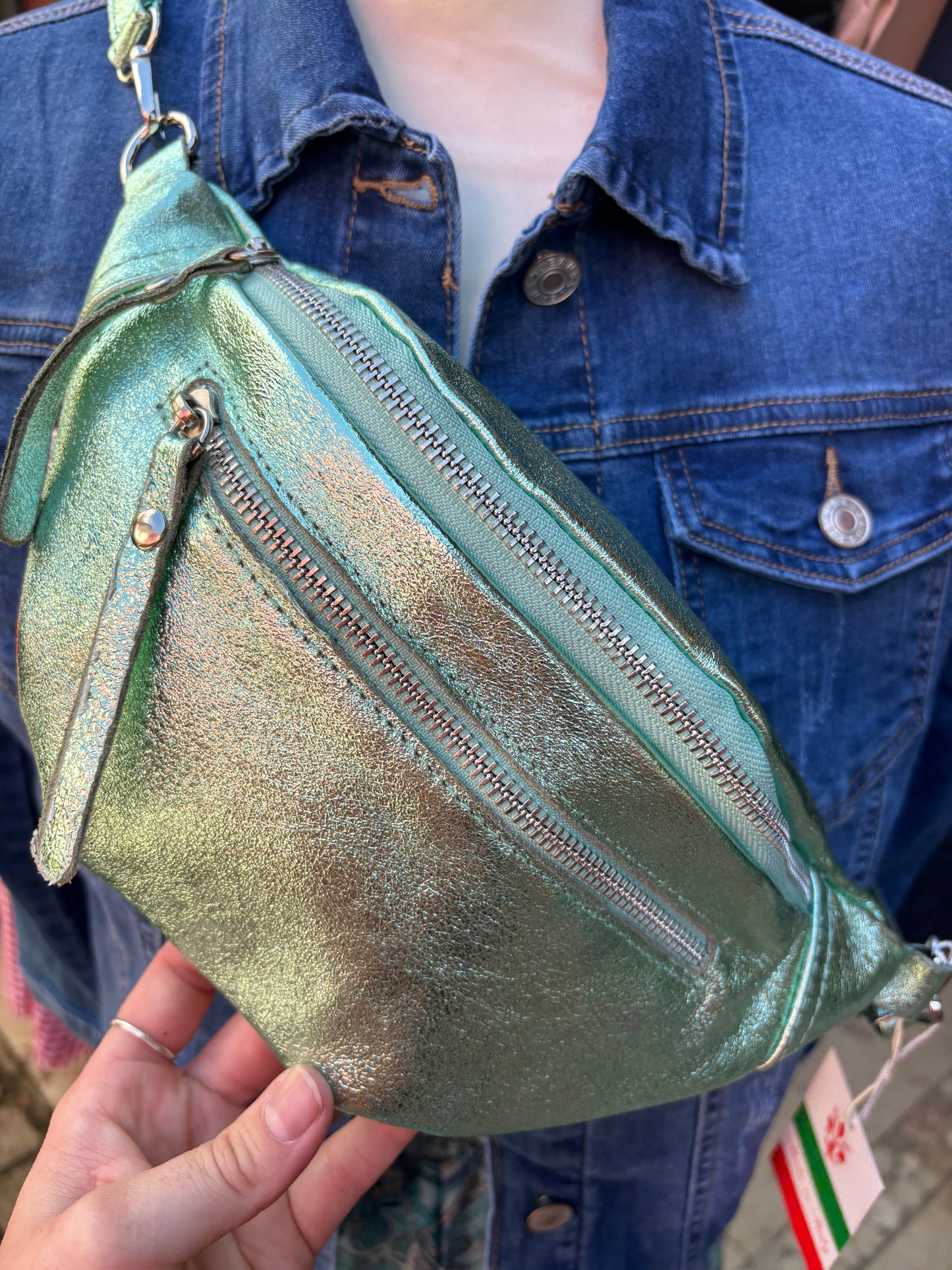 Sac banane cuir vert d’eau