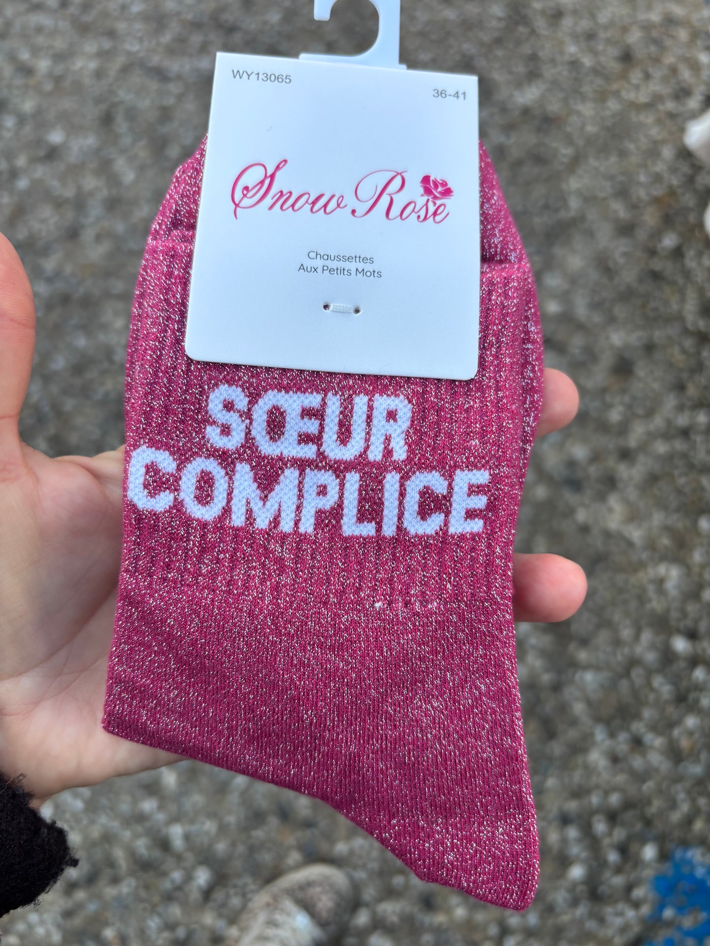 Chaussettes paillettes       Sœur complice